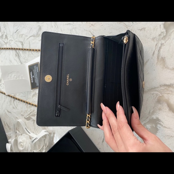 I'm moving and selling everything. - Picture 5 of 8